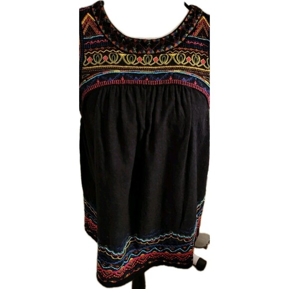 Anthropologie Top Size 2 Black Embroidered Cotton Keyhole Button Sleeveless - Picture 1 of 10